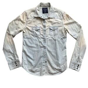 American Eagle Favorite Fit Pearl Snap Button Down Denim Shirt Size XS Western